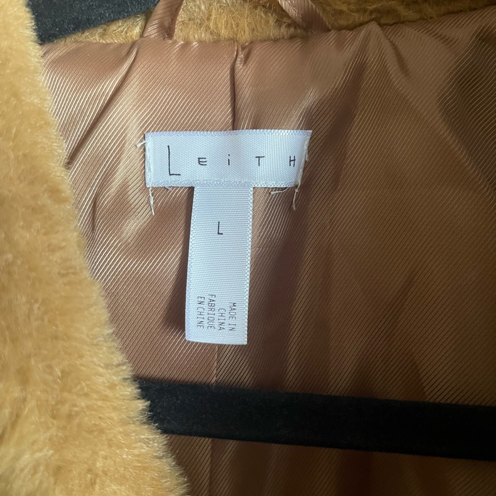 Leith Camel Teddy Jacket - Picture 2 of 8